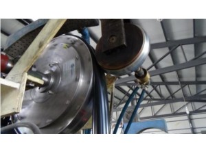 亞飛牌成型輪測試現場(chǎng)